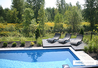 Clôture Frontenac contour piscine modèle B par Patio Design inc.