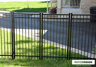 Clôture Frontenac modèle double porte by Patio Design inc.